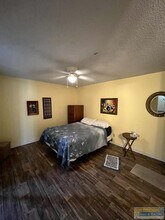 603 Continental Dr in Brownsville, TX - Foto de edificio - Building Photo