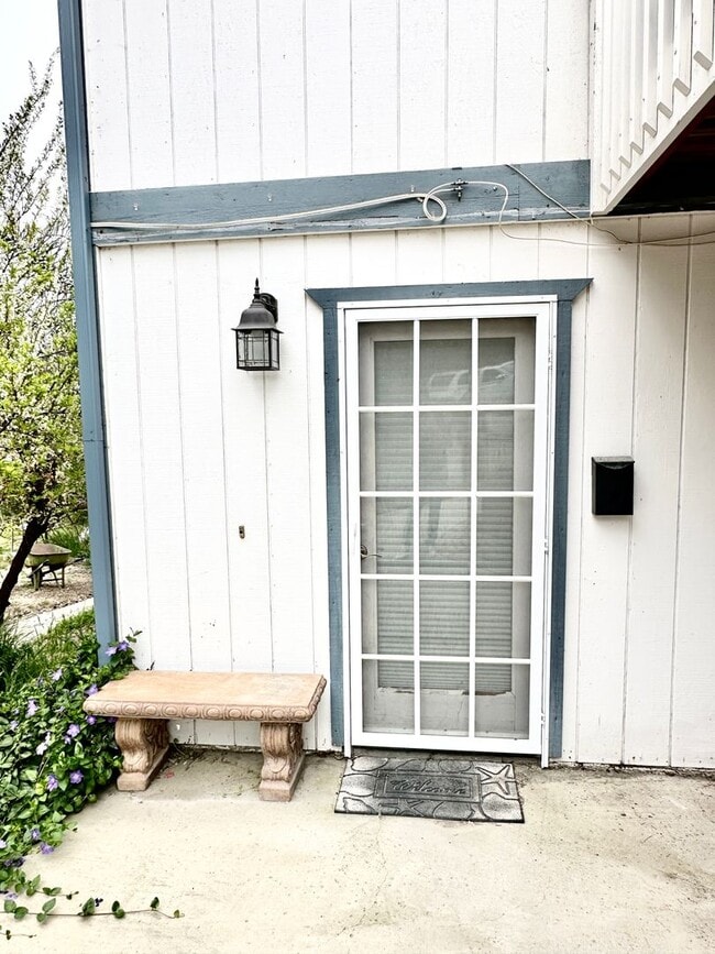 property at 802 Vista Grande St