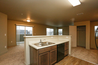 The Villas at Hayden North, LLC in Hayden, ID - Foto de edificio - Interior Photo