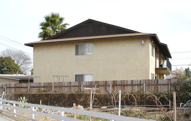 538 Johnson Ave in El Cajon, CA - Building Photo - Building Photo
