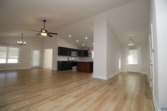 147 Langley Dr in Waynesboro, VA - Building Photo - Building Photo