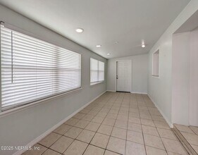 802 8th Ave N in Jacksonville Beach, FL - Building Photo - Building Photo