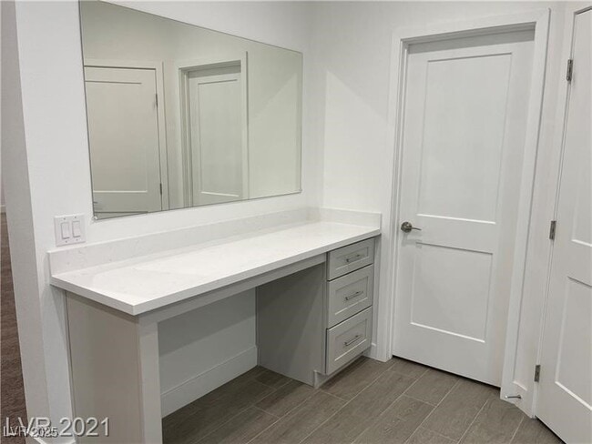 property at 6632 Rashelda Ct