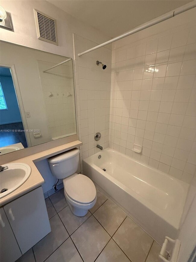 property at 6815 Sienna Club Dr