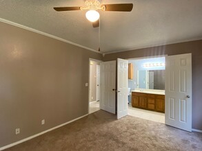 1202 W Edgewater Pl in Broken Arrow, OK - Building Photo - Building Photo