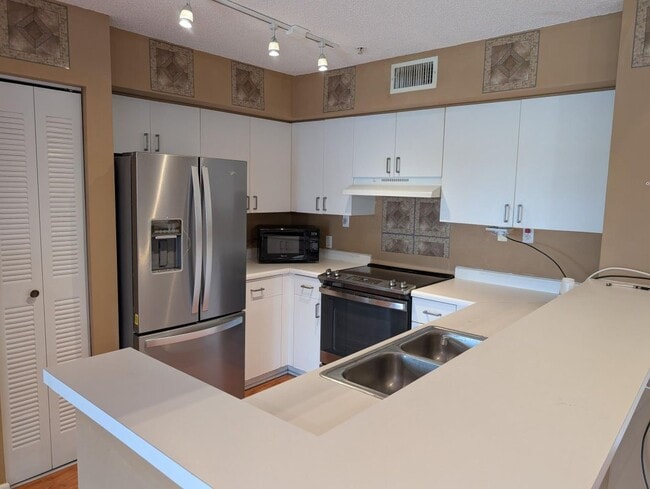 property at 7824 Sonoma Springs Cir