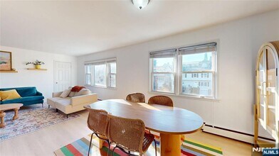 121 3rd St in South Orange, NJ - Building Photo - Building Photo