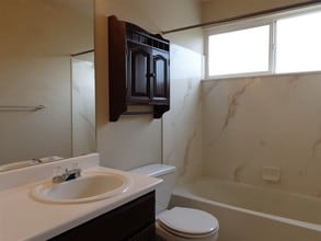 5155 W Devonna Rd in West Jordan, UT - Building Photo - Building Photo