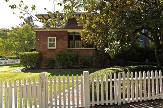 101 H St in San Rafael, CA - Building Photo - Building Photo