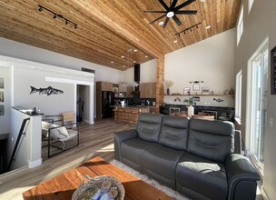 33366 Keystone Dr in Soldotna, AK - Building Photo - Building Photo