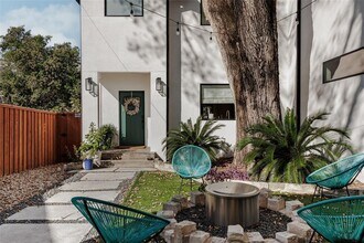 2412 Wilson St in Austin, TX - Building Photo - Building Photo