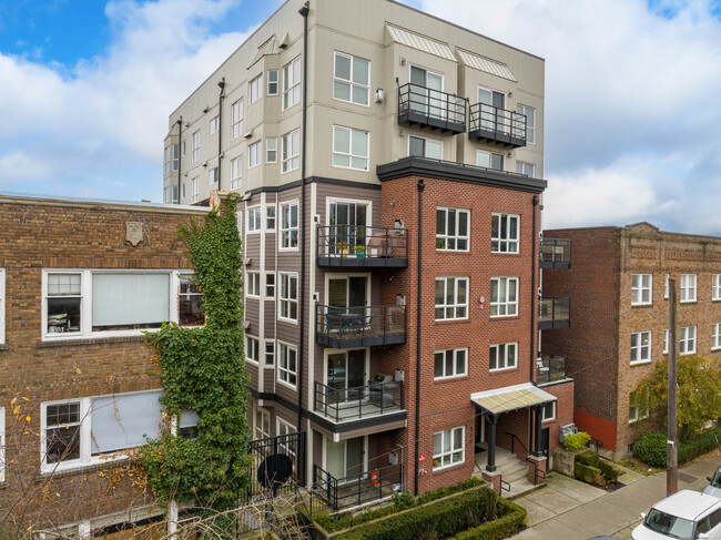 THREE 19 CONDOMINIUM in Seattle, WA - Foto de edificio - Building Photo