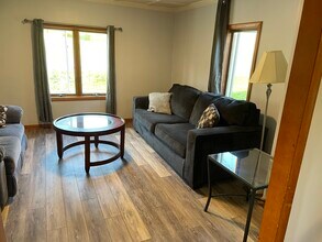 159 Kendall Ave in Ithaca, NY - Building Photo - Building Photo