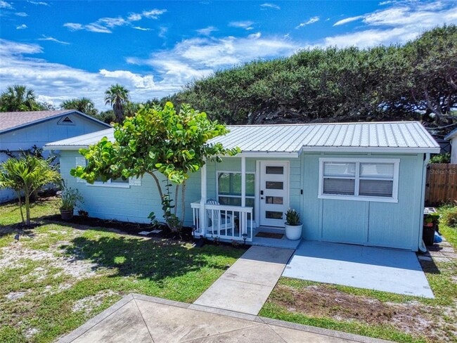 821 9th Ave in New Smyrna Beach, FL - Building Photo - Building Photo