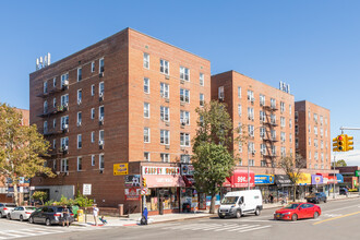 69-01-69-19 Northern Blvd in East Elmhurst, NY - Building Photo - Primary Photo