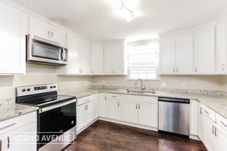 2114 S Tyler St in Dallas, TX - Building Photo - Building Photo