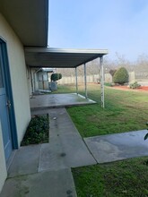 9642 Excelsior Ave in Hanford, CA - Building Photo - Building Photo