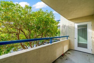 1551 Southgate Ave in Daly City, CA - Building Photo - Building Photo