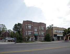 1435 Danforth Ave in Toronto, ON - Building Photo