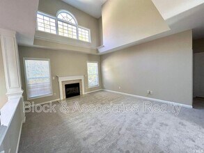 508 Hickorywood Blvd in Cary, NC - Building Photo - Building Photo