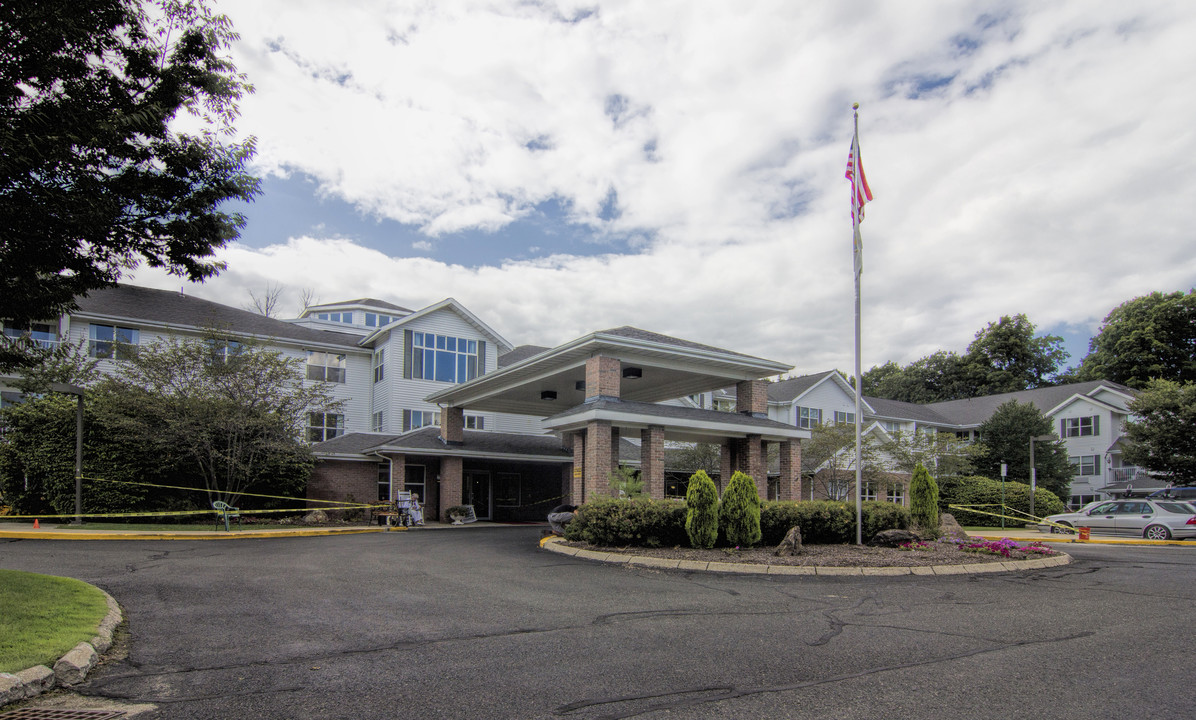 Holiday Devonshire Estates in Lenox, MA - Building Photo