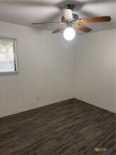 218 Navajo Dr in Victoria, TX - Building Photo - Building Photo