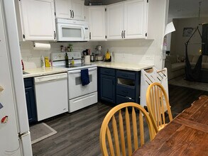 84 S 100 E in Kaysville, UT - Building Photo - Building Photo