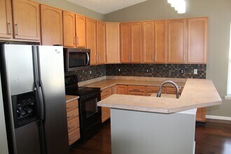 8583 Frosty Rose Dr in Avon, IN - Building Photo - Building Photo