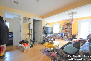 13 Centre St, Unit 2 in Boston, MA - Building Photo