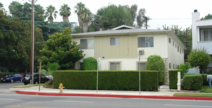 12501-12509 Valley Spring Ln in Studio City, CA - Building Photo - Building Photo