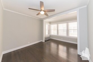 5059 N Damen Ave in Chicago, IL - Building Photo - Building Photo