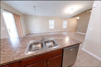 12154 Alexandra Dr in Jacksonville, FL - Building Photo - Building Photo