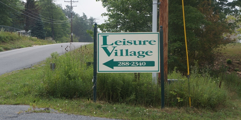 Leisure Village in Johnstown, PA - Foto de edificio