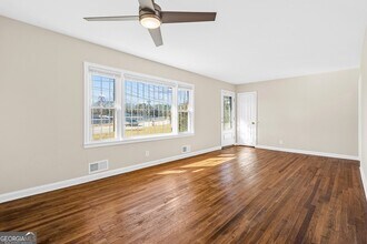 1406 Columbia Dr in Decatur, GA - Building Photo - Building Photo