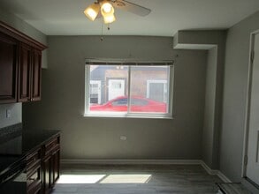 1800 Sundeman St in Pittsburgh, PA - Building Photo - Building Photo