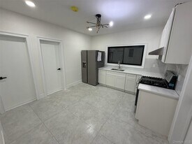 131-06 14th Ave in Queens, NY - Building Photo