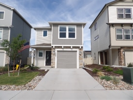 11260 Feliz Wy in Fountain, CO - Building Photo