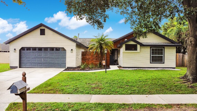 292 Baywest Neighbors Cir in Orlando, FL - Building Photo