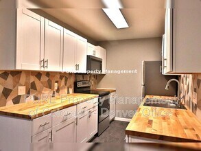 16359 W 10th Ave in Golden, CO - Building Photo - Building Photo