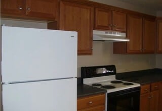 125 Red Hawk Dr in Vine Grove, KY - Building Photo - Building Photo