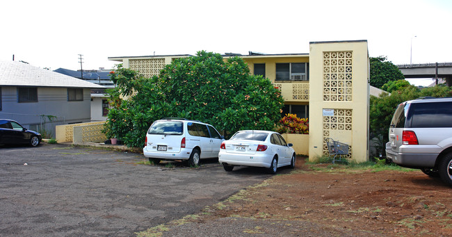 6-Unit Multifamily or Redevelopment Lot in Honolulu, HI - Building Photo - Building Photo