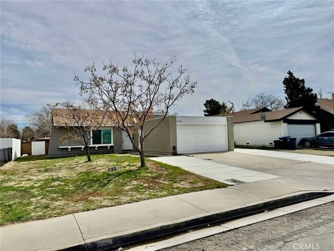 44730 Benald St in Lancaster, CA - Building Photo - Building Photo