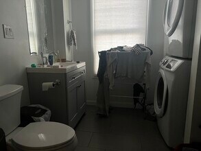 73 Thorndike St, Unit 2 in Cambridge, MA - Building Photo - Building Photo