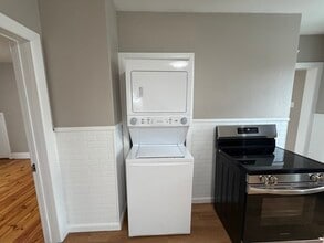 10 Acton St in Worcester, MA - Foto de edificio - Building Photo