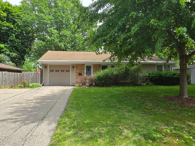property at 4509 Wakonda Pky