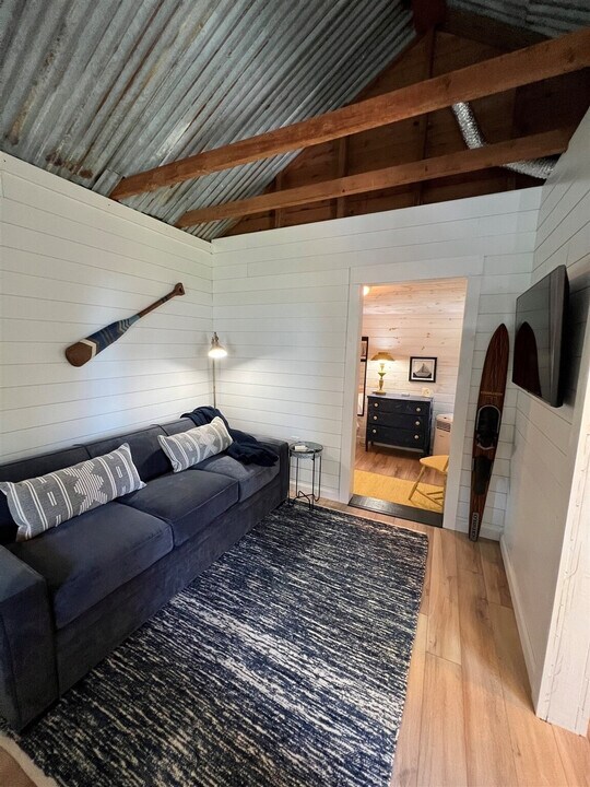 19 Naomi St in Sebago, ME - Building Photo