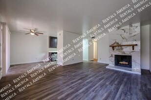 5525 E Thomas Rd in Phoenix, AZ - Building Photo