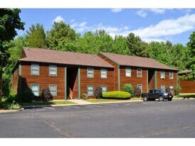 25 Baycrest Dr, Unit 112 in South Burlington, VT - Building Photo