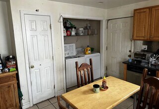 40 Hooker St, Unit 40 in Boston, MA - Foto de edificio - Building Photo