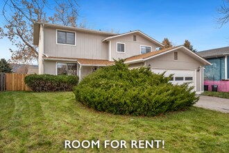 2619 Dunbar Ave in Fort Collins, CO - Foto de edificio - Building Photo